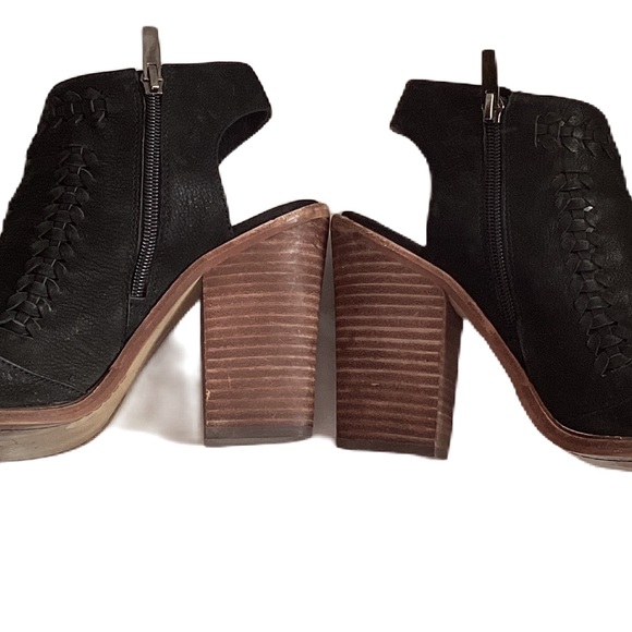 Vince Camuto open toe size 10 - Picture 4 of 5